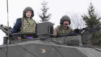 Liz Truss, en Estonia (foto:
