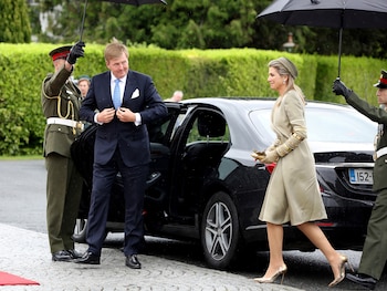 Máxima habla español, neerlandés, italiano